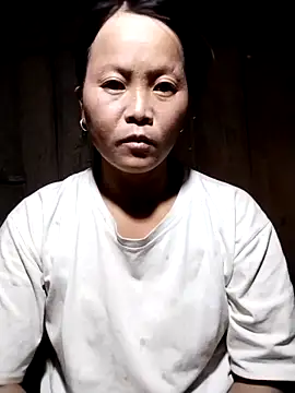 Snapshot of sumaybae chatting on 10-13-25, 02:17 sumaybae online show from 10-13-25, 02:17