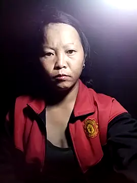 Snapshot of sumaybae chatting on 10-21-25, 09:04 sumaybae online show from 10-21-25, 09:04