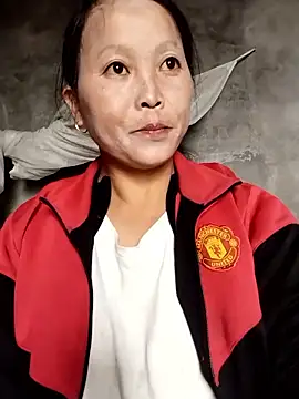 Snapshot of sumaybae chatting on 10-24-25, 04:42 sumaybae online show from 10-24-25, 04:42