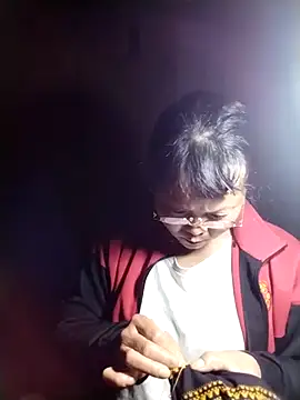 Snapshot of sumaybae chatting on 11-08-25, 01:33 sumaybae online show from 11-08-25, 01:33