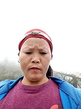 Snapshot of sumaybae chatting on 11-11-25, 05:18 sumaybae online show from 11-11-25, 05:18