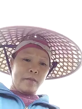 Snapshot of sumaybae chatting on 11-12-25, 09:10 sumaybae online show from 11-12-25, 09:10