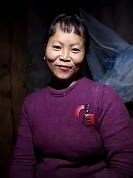 Snapshot of sumaybae chatting on 11-12-25, 09:14 sumaybae online show from 11-12-25, 09:14