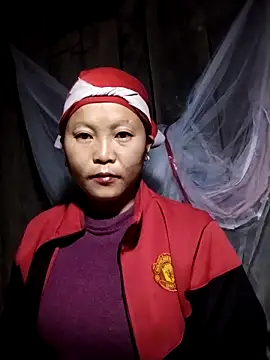 Snapshot of sumaybae chatting on 11-20-25, 08:30 sumaybae online show from 11-20-25, 08:30