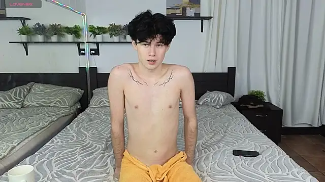 Cute Mike online show from 11-15-25, 12:41