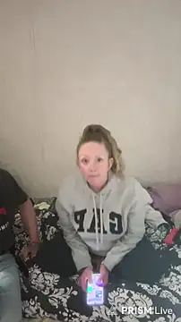 Snapshot of amandatheblondewife chatting on 12-05-25, 09:29 amandatheblondewife online show from 12-05-25, 09:29