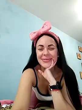 Snapshot of Stefaniyaxq chatting on 11-10-25, 10:14 Stefaniyaxq online show from 11-10-25, 10:14