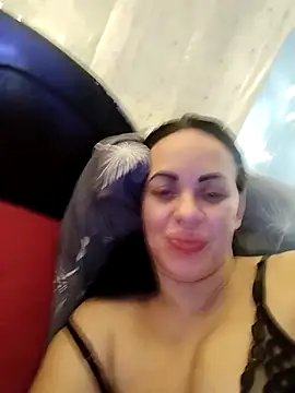 Snapshot of Stefaniyaxq chatting on 11-14-25, 11:02 Stefaniyaxq online show from 11-14-25, 11:02