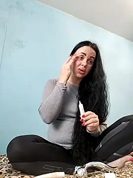 Snapshot of Stefaniyaxq chatting on 11-24-25, 10:15 Stefaniyaxq online show from 11-24-25, 10:15