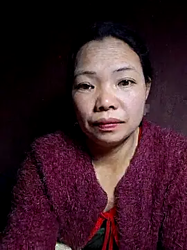 Snapshot of miomio-12 chatting on 10-24-25, 09:55 miomio-12 online show from 10-24-25, 09:55