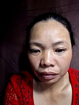 Snapshot of miomio-12 chatting on 10-29-25, 11:34 miomio-12 online show from 10-29-25, 11:34