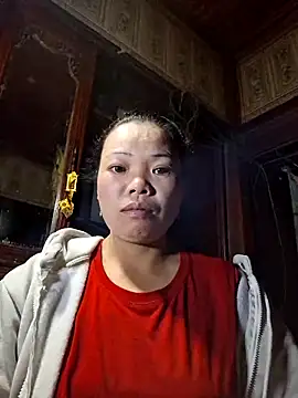 Snapshot of miomio-12 chatting on 11-04-25, 09:36 miomio-12 online show from 11-04-25, 09:36