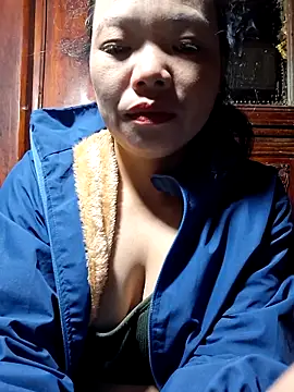 Snapshot of miomio-12 chatting on 11-09-25, 09:46 miomio-12 online show from 11-09-25, 09:46