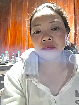 miomio-12 online show from 12-19-25, 01:51