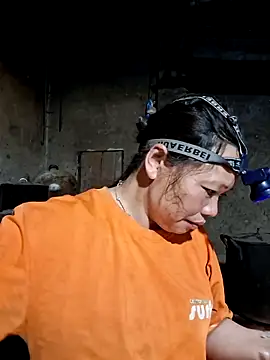 miomio-12 online show from 04-23-26, 01:24