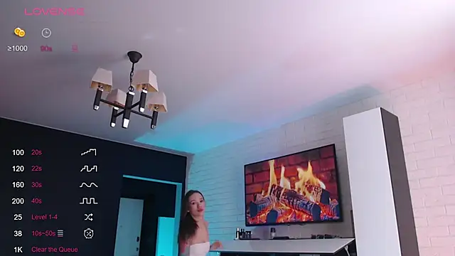 Jade Lumin online show from 10-13-25, 10:37