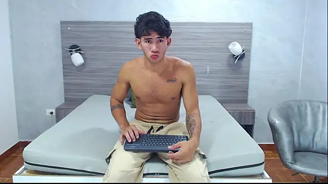 Marcus blake online show from 10-27-25, 07:51