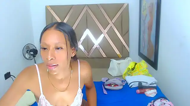 monserrath bitch naughty online show from 07-18-26, 03:33