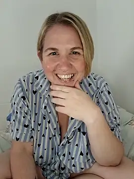 LaceyWestxx online show from 10-11-25, 05:33