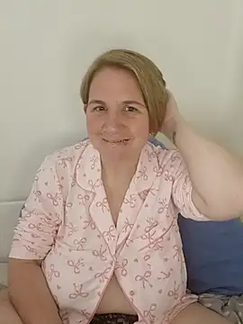 LaceyWestxx online show from 10-20-25, 06:19