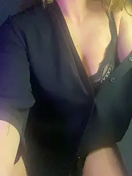 melisss2 online show from 04-24-26, 09:50