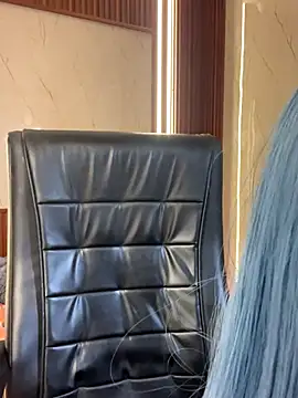 Eva Feller69 online show from 11-17-25, 07:19