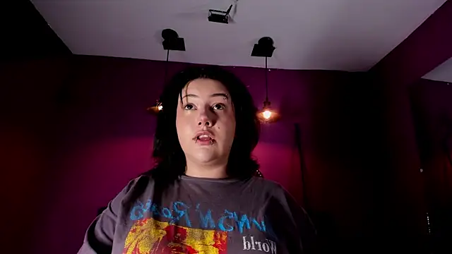 Snapshot of SabbathSinclair chatting on 11-06-25, 11:44 SabbathSinclair online show from 11-06-25, 11:44