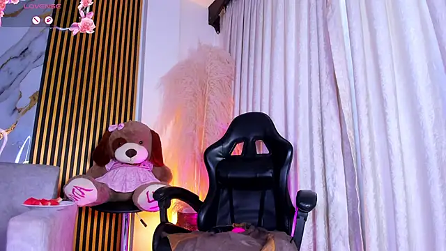 alejagarcia  online show from 03-20-26, 08:25