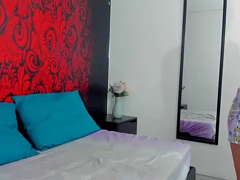 Snapshot of Candy_sweety1 chatting on 12-05-25, 02:36 Candy sweety1 online show from 12-05-25, 02:36