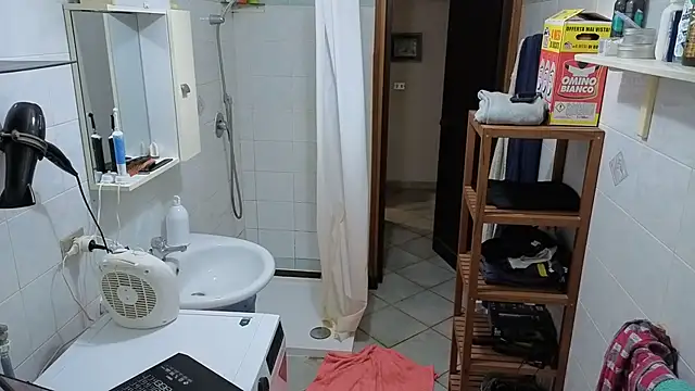 Al3xox02 online show from 02-14-26, 06:48