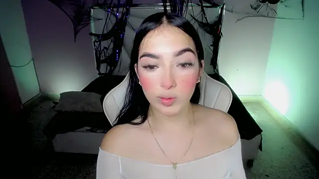 cielooo  online show from 10-29-25, 08:21