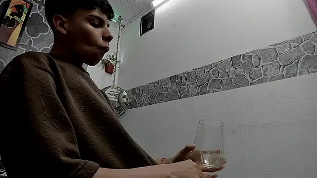 sexyboys cutex18 online show from 02-26-26, 03:05