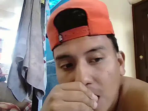 Snapshot of marco13y chatting on 12-02-25, 07:20 marco13y online show from 12-02-25, 07:20