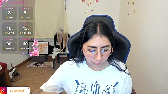 LoveLyy- online show from 03-30-26, 11:50