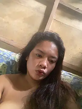 Snapshot of Babygurl22 chatting on 10-24-25, 01:35 Babygurl22 online show from 10-24-25, 01:35