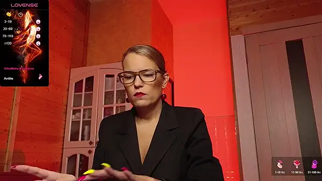 Lady Shine online show from 12-15-25, 06:34