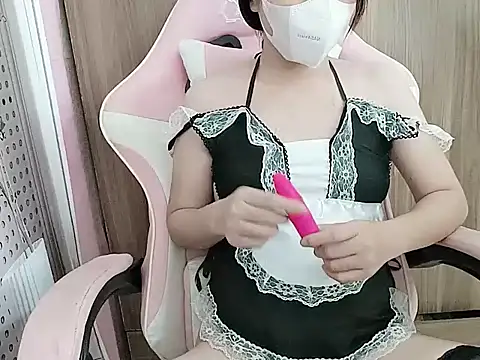 Snapshot of JannaDaam chatting on 10-11-25, 07:29 JannaDaam online show from 10-11-25, 07:29