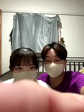 Snapshot of CoYu-528 chatting on 10-10-25, 11:31 CoYu-528 online show from 10-10-25, 11:31