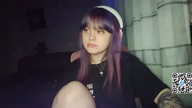 KristiBloom online show from 02-18-26, 07:43