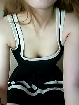 LylyCii6969 online show from 10-12-25, 04:00