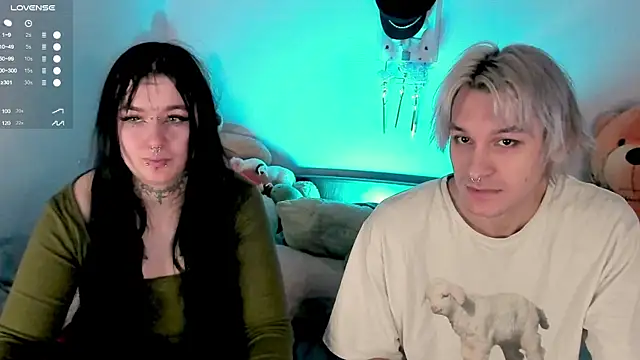 Snapshot of g4tito chatting on 10-22-25, 04:46 g4tito online show from 10-22-25, 04:46