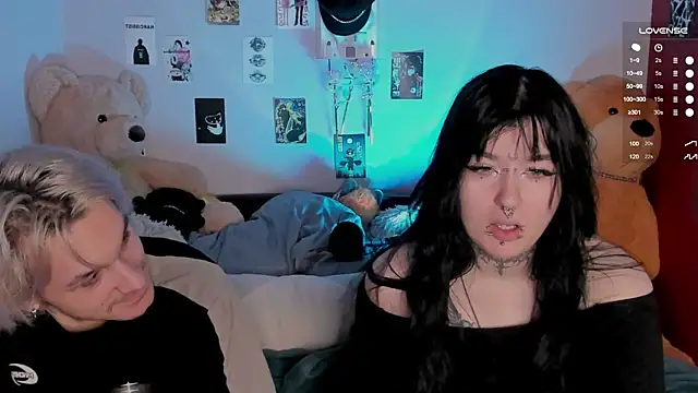 Snapshot of g4tito chatting on 10-28-25, 06:06 g4tito online show from 10-28-25, 06:06