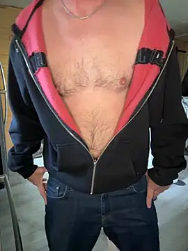 Snapshot of smkbustr chatting on 10-12-25, 09:14 smkbustr online show from 10-12-25, 09:14