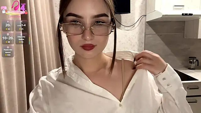 RinaModel online show from 10-31-25, 06:09