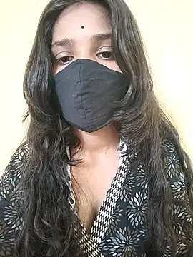 Snapshot of Beautiful_Eye chatting on 10-07-25, 08:33 Beautiful Eye online show from 10-07-25, 08:33