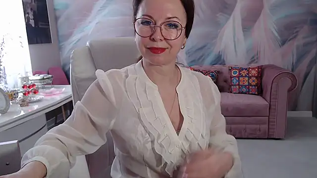 Snapshot of Arisa5000 chatting on 03-06-25, 07:57 Arisa5000 online show from 03-06-25, 07:57