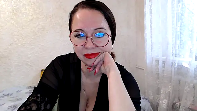 Snapshot of Arisa5000 chatting on 09-18-25, 05:31 Arisa5000 online show from 09-18-25, 05:31