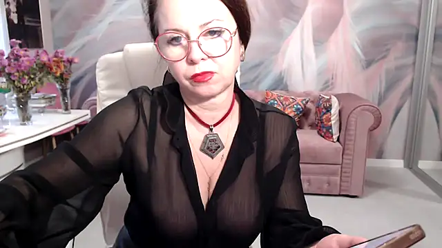 Snapshot of Arisa5000 chatting on 11-13-25, 01:21 Arisa5000 online show from 11-13-25, 01:21