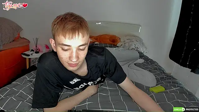 felixcurt69 online show from 05-19-26, 08:42
