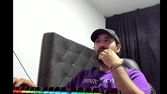 coolfriki online show from 12-23-25, 04:21